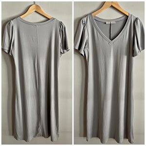 Zenana Gray Puff Sleeve V-Neck Stretch Knit Dress Women’s S, Minimalist Soft